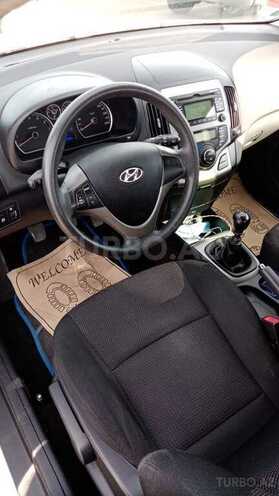 Hyundai i30 2009, 92,000 km - 1.4 l - Bakı