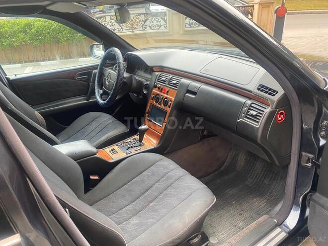 Mercedes E 200 1997, 345,123 km - 2.0 l - Bakı