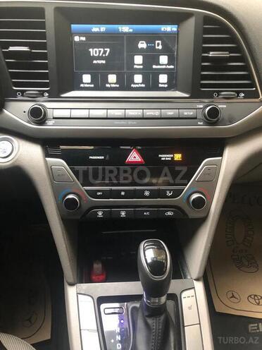 Hyundai Elantra 2016, 112,654 km - 1.6 l - Bakı