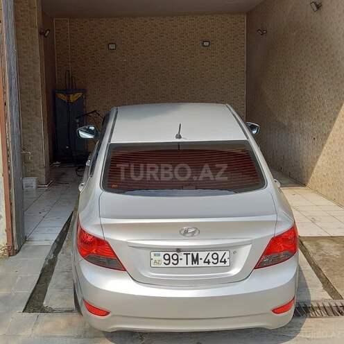 Hyundai Accent 2012, 215,000 km - 1.6 l - Bakı
