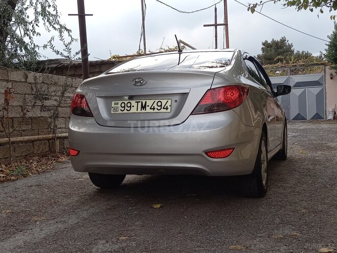 Hyundai Accent 2012, 215,000 km - 1.6 l - Bakı