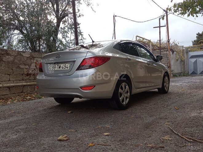 Hyundai Accent 2012, 215,000 km - 1.6 l - Bakı