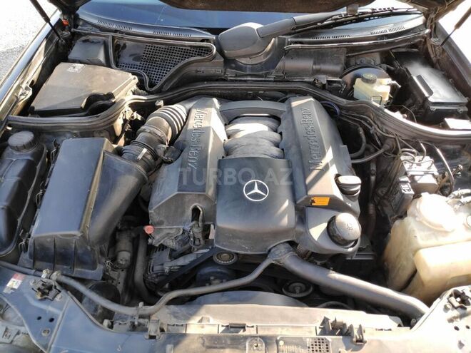 Mercedes E 240 1999, 322,418 km - 2.4 л - Bakı