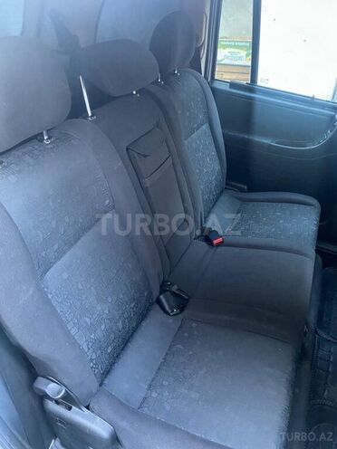 Opel Zafira 2001, 193,000 km - 2.2 л - Bakı