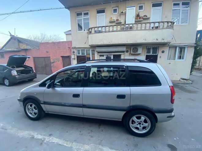Opel Zafira 2001, 193,000 km - 2.2 л - Bakı