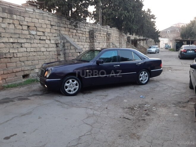 Mercedes E 220 1998, 437,000 km - 2.2 l - Xırdalan