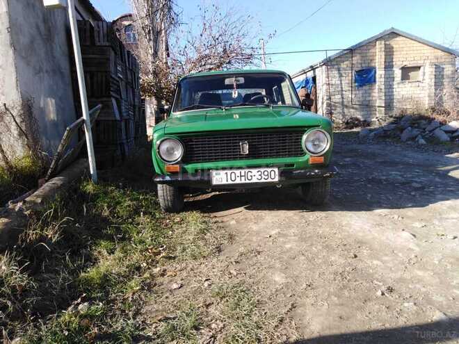 LADA (VAZ) 21011 1976, 300,000 km - 1.3 l - Quba
