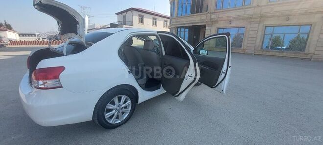 Toyota Yaris 2008, 246,000 km - 1.3 l - Bakı