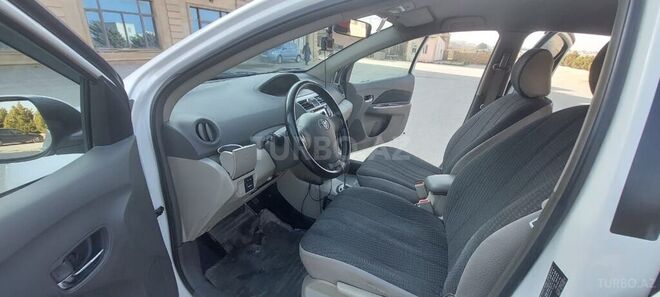 Toyota Yaris 2008, 246,000 km - 1.3 l - Bakı