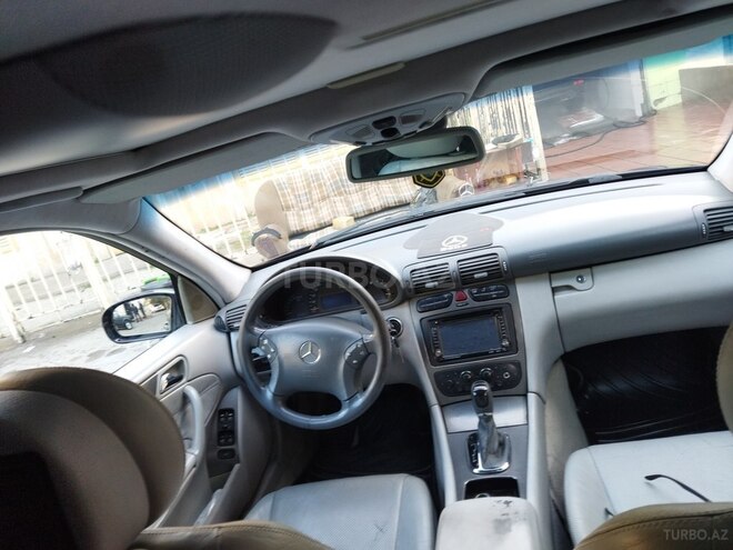 Mercedes C 240 2001, 233,000 km - 2.6 л - Bakı
