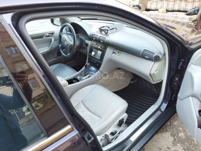 Mercedes C 240 2001, 233,000 km - 2.6 л - Bakı
