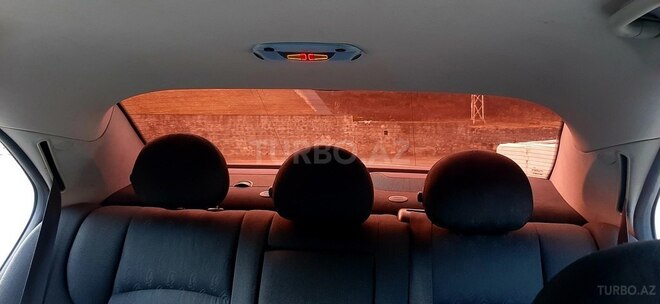 Mercedes C 200 2000, 246,500 km - 2.0 л - Şəki