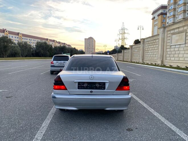 Mercedes C 180 1998, 440,000 km - 1.8 l - Bakı