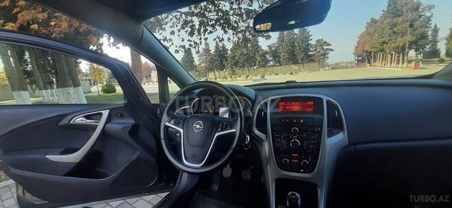 Opel Astra 2011, 196,882 km - 1.3 l - Bakı