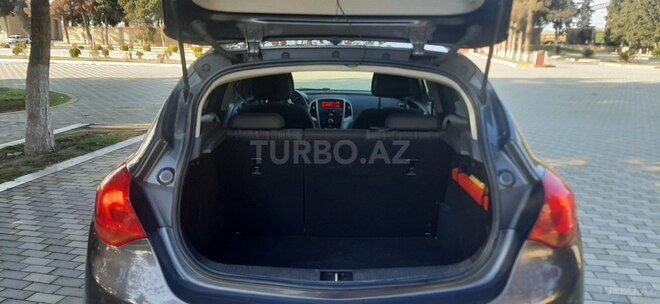 Opel Astra 2011, 196,882 km - 1.3 l - Bakı