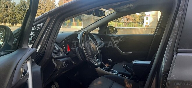 Opel Astra 2011, 196,882 km - 1.3 l - Bakı