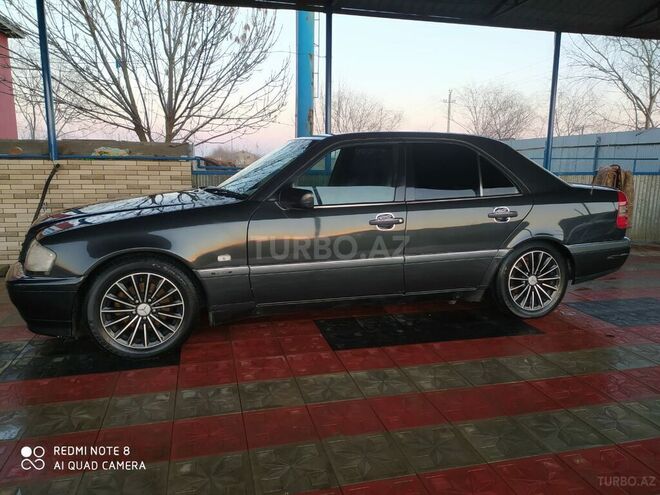 Mercedes C 180 1994, 332,000 km - 1.8 л - Bakı