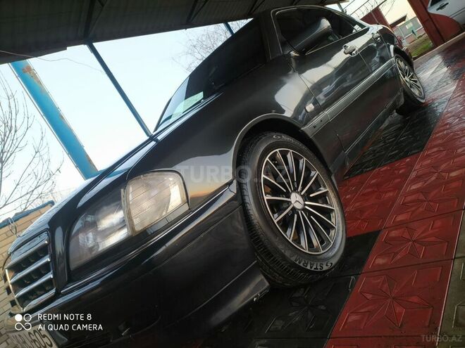Mercedes C 180 1994, 332,000 km - 1.8 л - Bakı