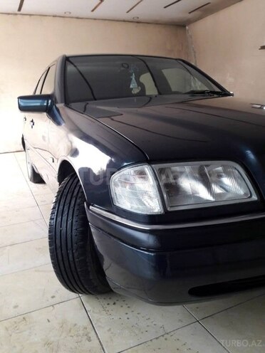 Mercedes C 200 1997, 142,000 km - 2.0 л - Bakı