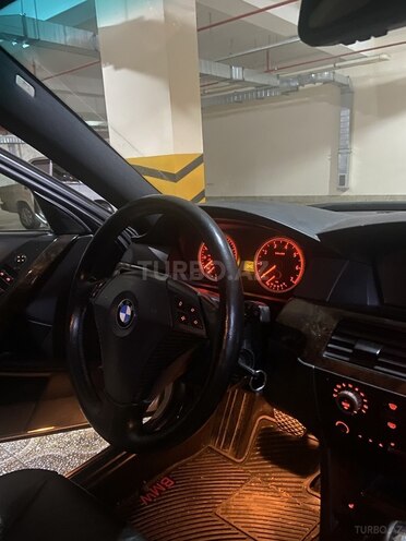 BMW 525 2004, 307,000 km - 2.5 l - Bakı
