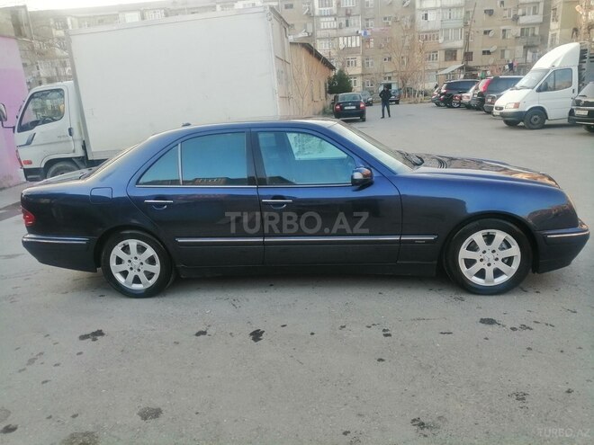 Mercedes E 240 2000, 350,004 km - 2.4 l - Xırdalan
