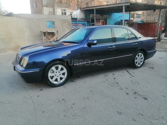 Mercedes E 240 2000, 350,004 km - 2.4 l - Xırdalan