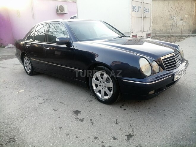 Mercedes E 240 2000, 350,004 km - 2.4 l - Xırdalan