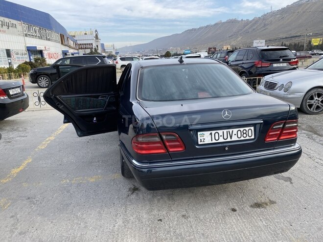 Mercedes E 230 1996, 584,437 km - 2.3 л - Bakı