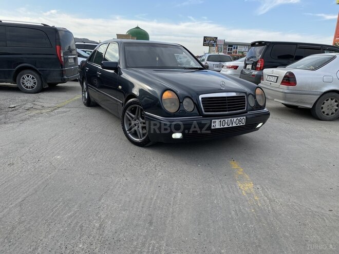 Mercedes E 230 1996, 584,437 km - 2.3 л - Bakı