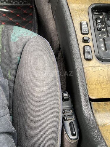 Mercedes E 230 1996, 584,437 km - 2.3 л - Bakı