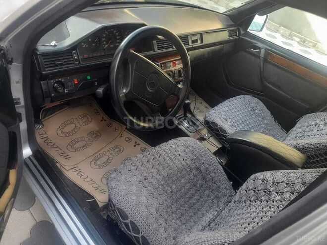 Mercedes E 220 1994, 350,000 km - 2.2 л - Bərdə