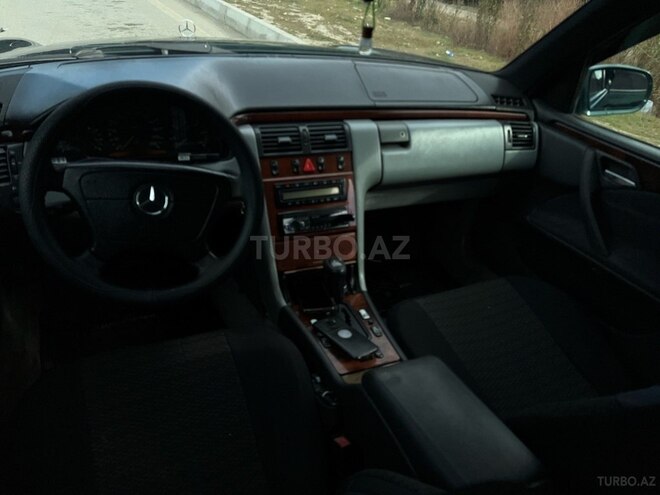 Mercedes E 300 1996, 350,000 km - 3.0 l - Bakı