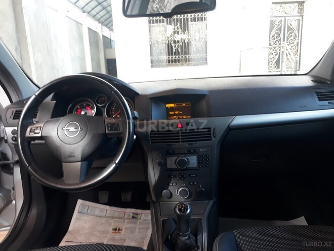 Opel Astra 2006, 184,000 km - 1.3 l - Gəncə
