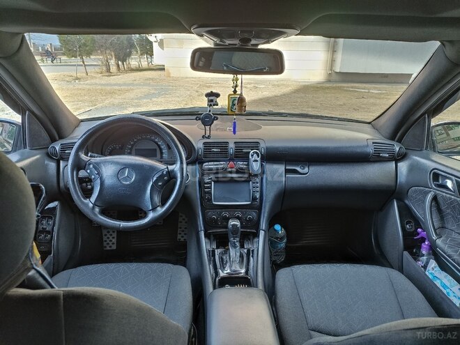 Mercedes C 240 2000, 318,000 km - 2.6 l - Bərdə