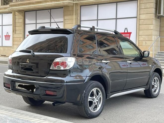 Mitsubishi Outlander 2006, 267,123 km - 2.4 l - Sumqayıt