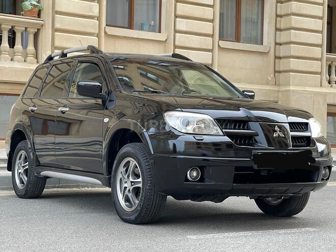 Mitsubishi Outlander 2006, 267,123 km - 2.4 l - Sumqayıt