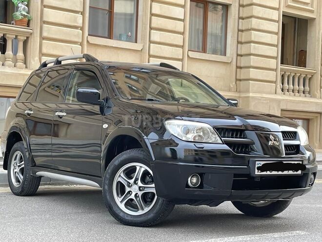 Mitsubishi Outlander 2006, 267,123 km - 2.4 l - Sumqayıt