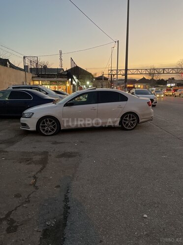 Volkswagen Jetta 2014, 140,000 km - 2.0 л - Bakı