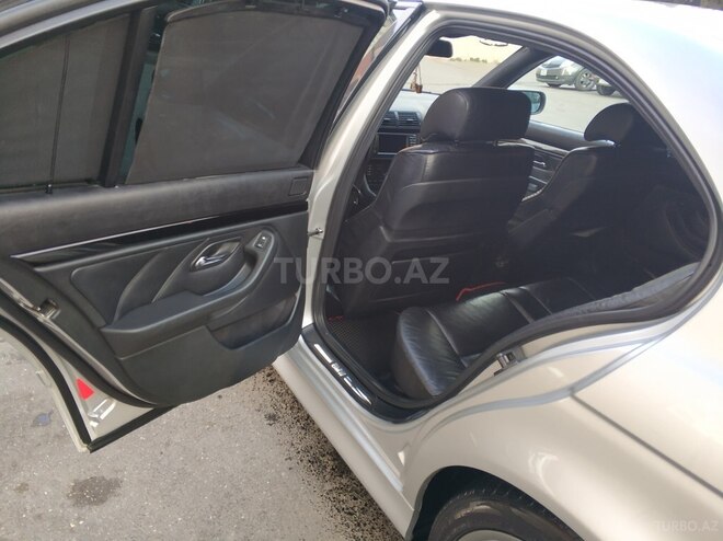 BMW 525 2001, 244,850 km - 2.5 l - Bakı