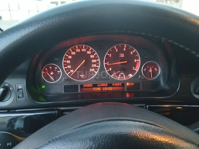BMW 525 2001, 244,850 km - 2.5 l - Bakı