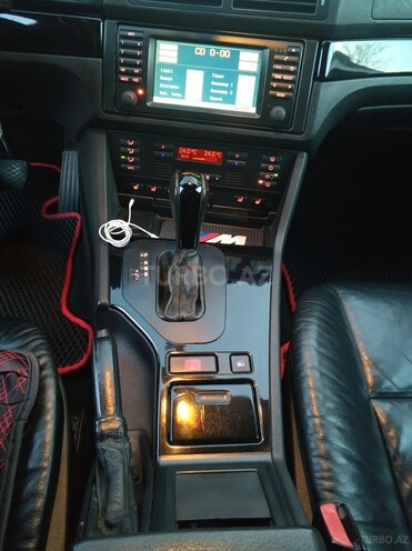 BMW 525 2001, 244,850 km - 2.5 l - Bakı