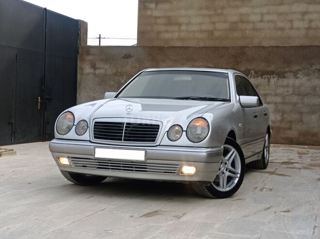 Mercedes E 280 1998, 404,758 km - 2.8 l - Bakı