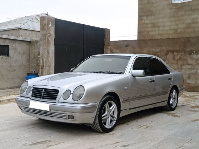 Mercedes E 280 1998, 404,758 km - 2.8 l - Bakı