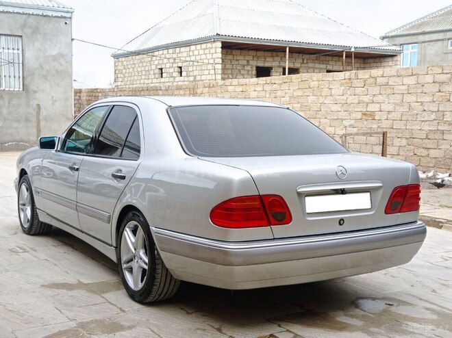 Mercedes E 280 1998, 404,758 km - 2.8 l - Bakı