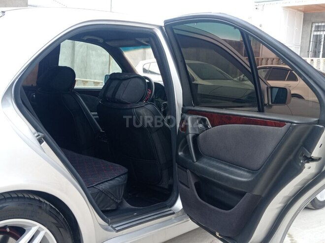 Mercedes E 280 1998, 404,758 km - 2.8 l - Bakı
