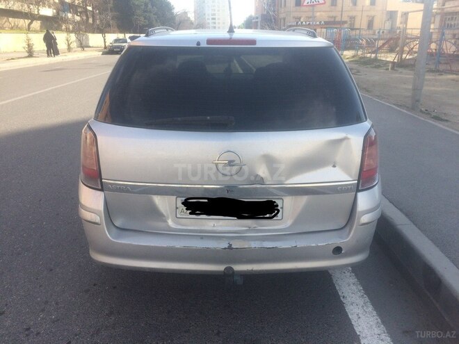 Opel Astra 2006, 367,000 km - 1.3 l - Bakı