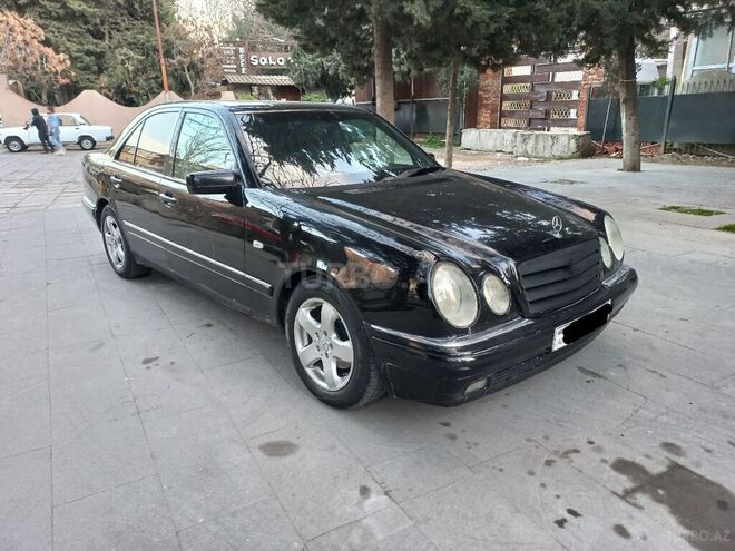 Mercedes E 230 1997, 350,000 km - 2.3 l - Bakı