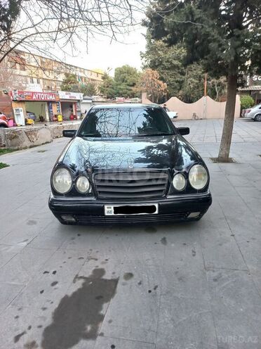 Mercedes E 230 1997, 350,000 km - 2.3 l - Bakı