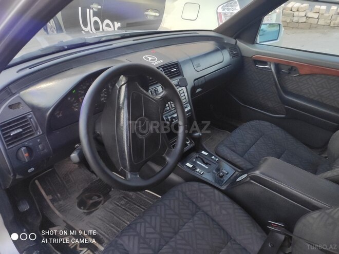 Mercedes C 220 1994, 484,000 km - 2.2 l - Bakı