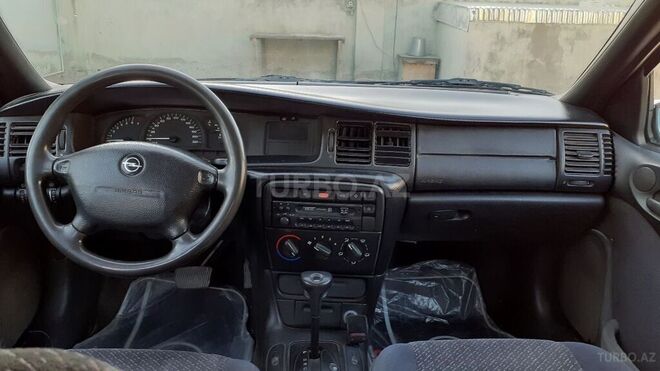 Opel Vectra 1996, 250,000 km - 2.0 л - Zərdab